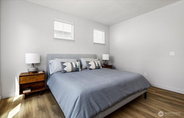 1402 Starview Court, Freeland, WA 98249