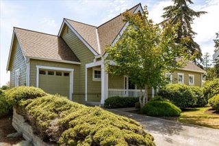 1402 Starview Court, Freeland, WA 98249