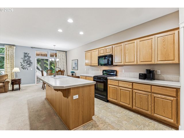 13128 Sw MACBETH Dr, Portland, OR 97224