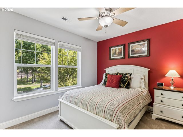 13128 Sw MACBETH Dr, Portland, OR 97224