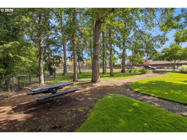 13128 Sw MACBETH Dr, Portland, OR 97224