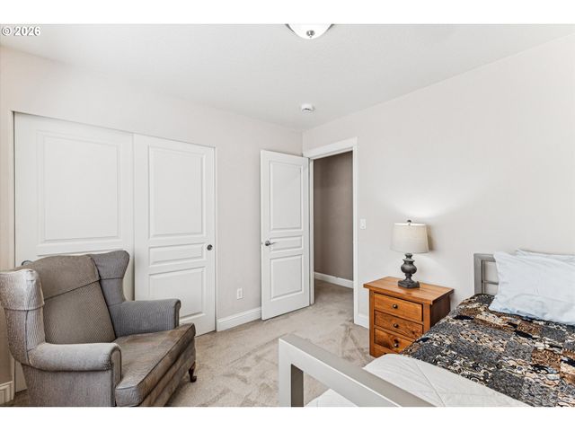 13128 Sw MACBETH Dr, Portland, OR 97224