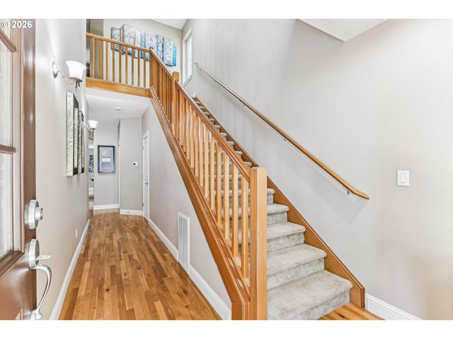 13128 Sw MACBETH Dr, Portland, OR 97224