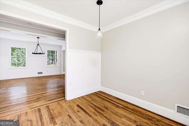 435 NW Stonehenge Drive, Marietta, GA 30064