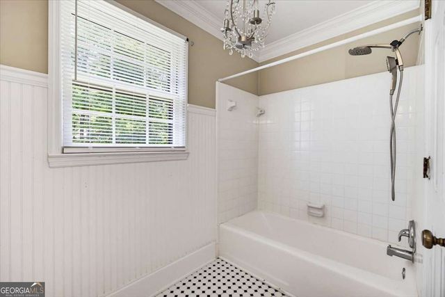 435 NW Stonehenge Drive, Marietta, GA 30064