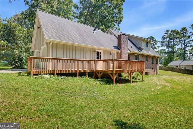 435 NW Stonehenge Drive, Marietta, GA 30064