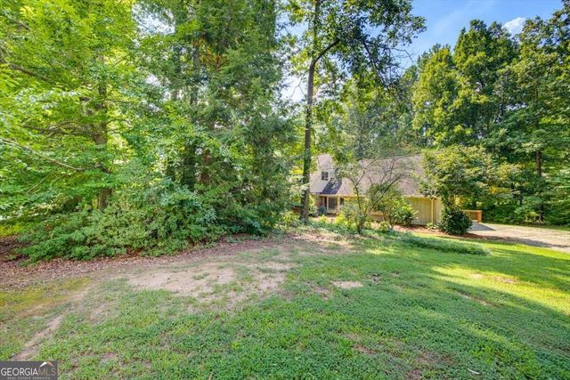 435 NW Stonehenge Drive, Marietta, GA 30064