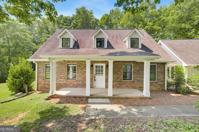 435 NW Stonehenge Drive, Marietta, GA 30064
