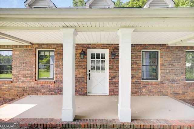 435 NW Stonehenge Drive, Marietta, GA 30064