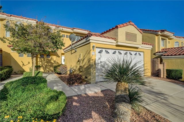 3538 Casa Real Way, Las Vegas, NV 89147