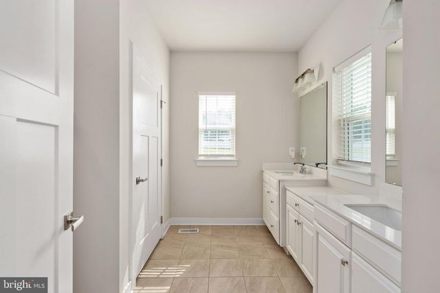 8709 GREENWAY DR, Spotsylvania, VA 22551