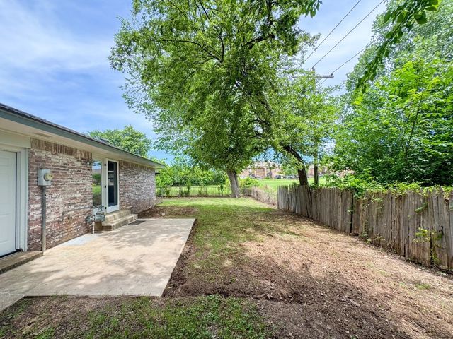 1736 Brandon Circle, Norman, OK 73071