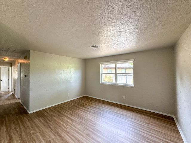 1736 Brandon Circle, Norman, OK 73071