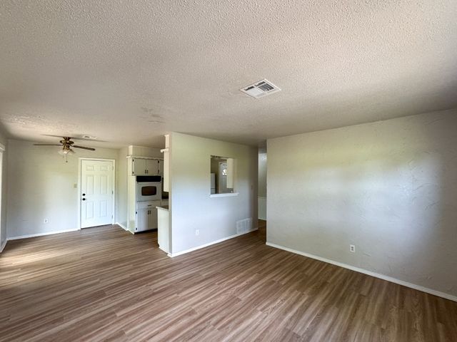 1736 Brandon Circle, Norman, OK 73071