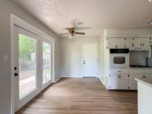 1736 Brandon Circle, Norman, OK 73071
