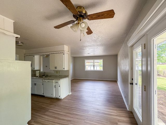 1736 Brandon Circle, Norman, OK 73071