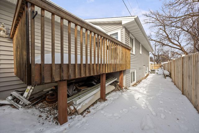 4235 Royce Street NE, Columbia Heights, MN 55421