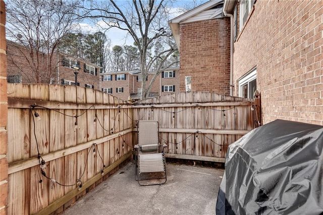 6520 Roswell Road 11, Atlanta, GA 30328