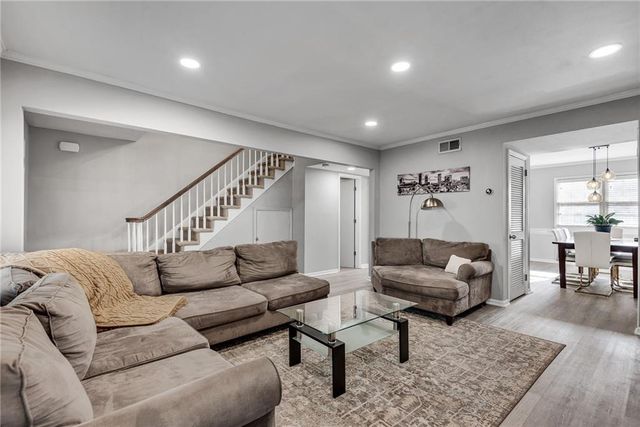 6520 Roswell Road 11, Atlanta, GA 30328