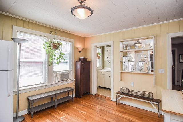 140 Mendon St, Hopedale, MA 01747