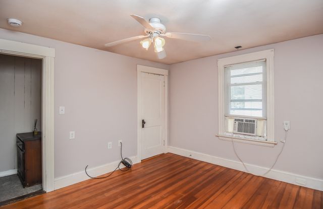 140 Mendon St, Hopedale, MA 01747
