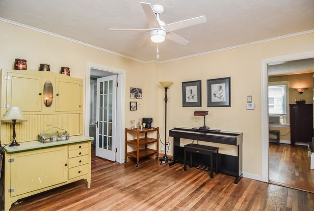 140 Mendon St, Hopedale, MA 01747