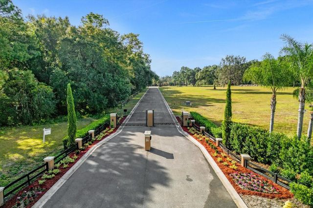 318 GRAVINA POINT, Sanford, FL 32771