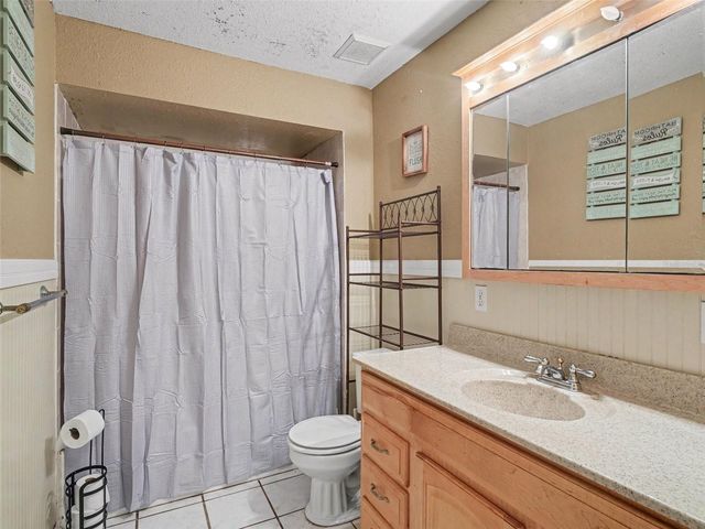 5753 SOUTHWIND DRIVE, Mulberry, FL 33860