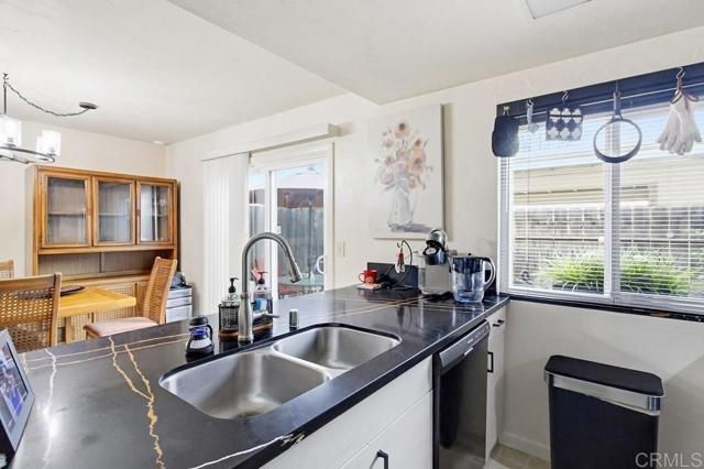 7861 Rancho Fanita Drive B, Santee, CA 92071