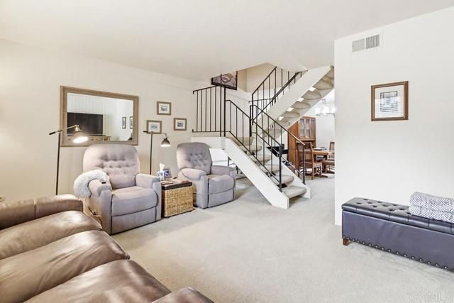 7861 Rancho Fanita Drive B, Santee, CA 92071