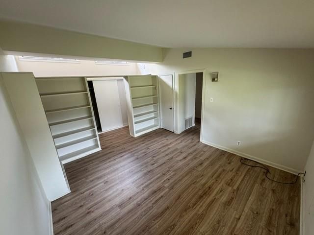 530 Circle Way Drive, Lake Jackson, TX 77566