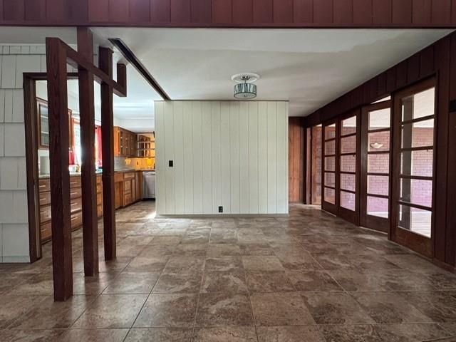 530 Circle Way Drive, Lake Jackson, TX 77566