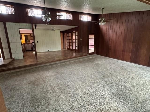 530 Circle Way Drive, Lake Jackson, TX 77566