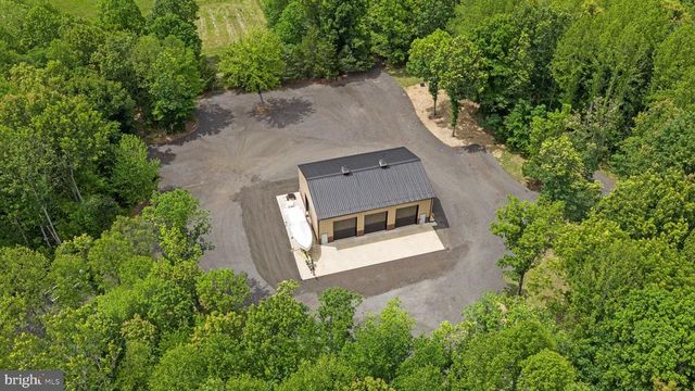 12048 BRISTERSBURG RD, Midland, VA 22728