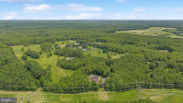 12048 BRISTERSBURG RD, Midland, VA 22728