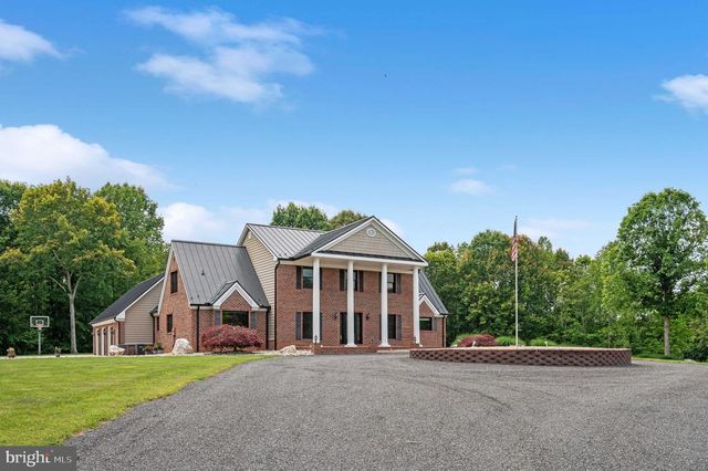 12048 BRISTERSBURG RD, Midland, VA 22728