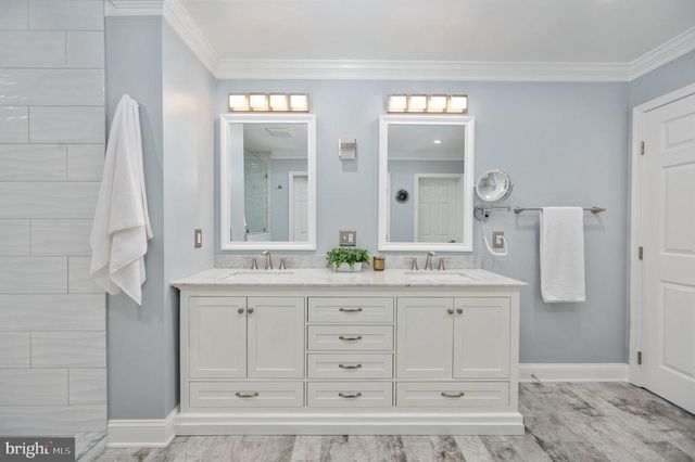 12048 BRISTERSBURG RD, Midland, VA 22728