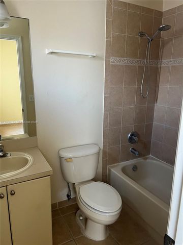 2201 SE 24th Pl 2201, Homestead, FL 33035