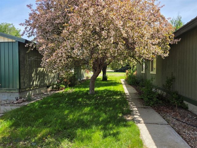 2 Kearney Lane, Sheridan, MT 59749