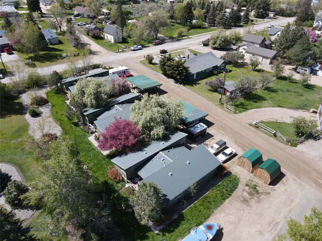2 Kearney Lane, Sheridan, MT 59749