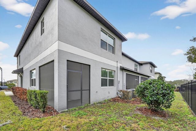 6956 RIPPLE POND LOOP, Zephyrhills, FL 33541