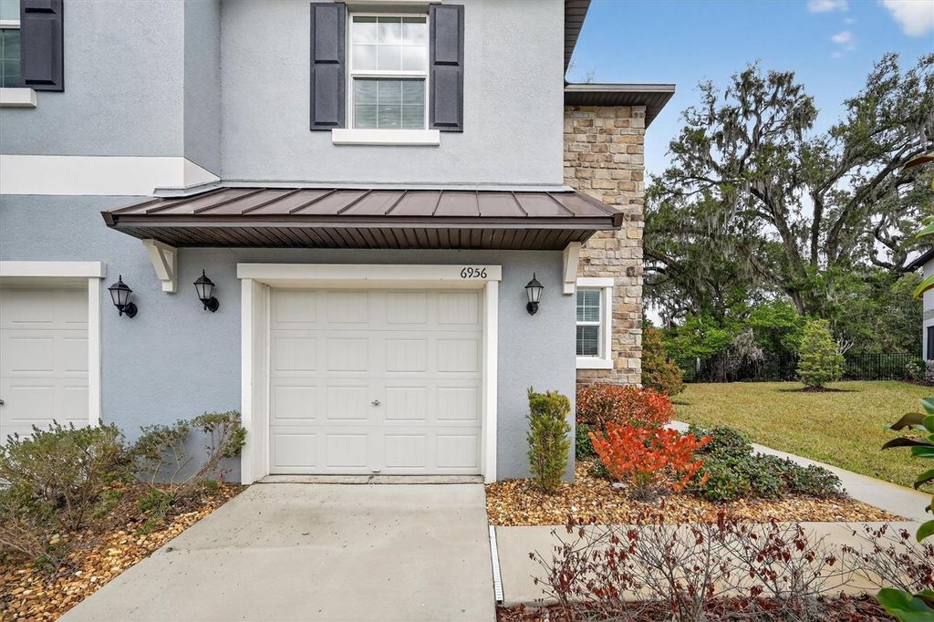 6956 RIPPLE POND LOOP, Zephyrhills, FL 33541