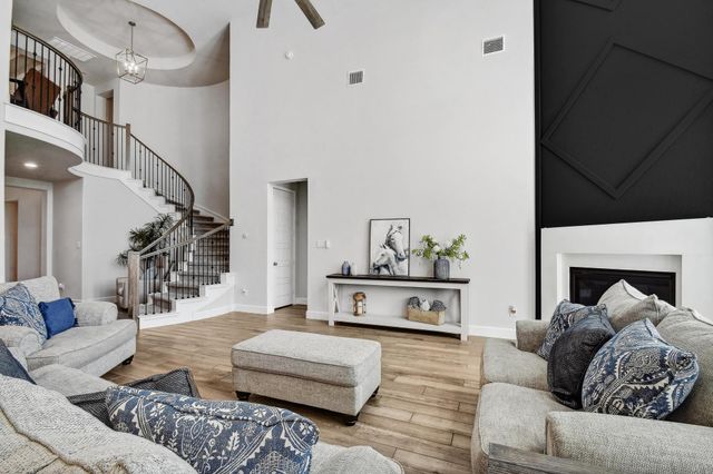 3213 Little Willow, San Antonio, TX 78245