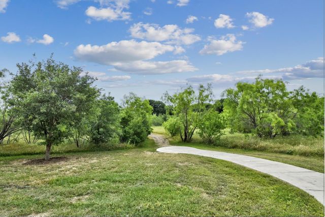 3213 Little Willow, San Antonio, TX 78245