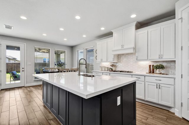 3213 Little Willow, San Antonio, TX 78245