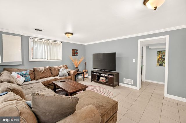 10202 LESLIE ST, Silver Spring, MD 20902