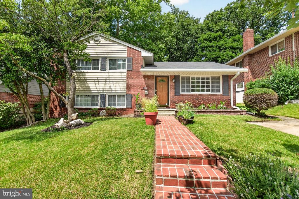 10202 LESLIE ST, Silver Spring, MD 20902