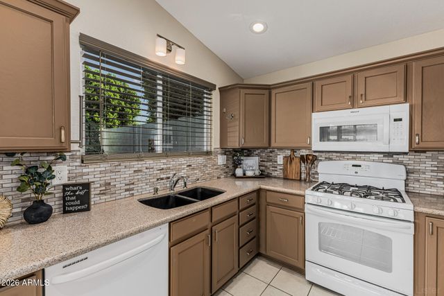 10728 W IRMA Lane, Peoria, AZ 85373