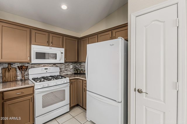 10728 W IRMA Lane, Peoria, AZ 85373