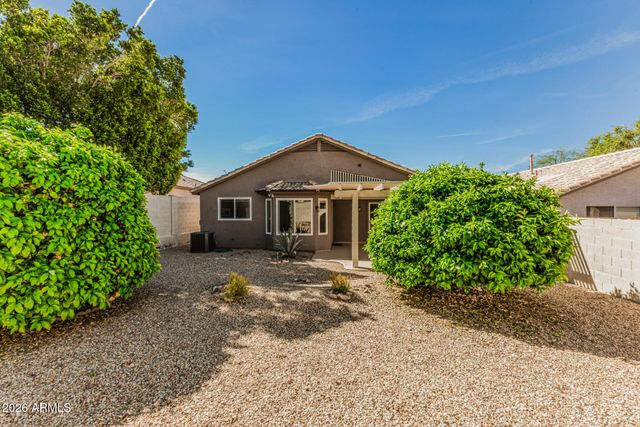 10728 W IRMA Lane, Peoria, AZ 85373